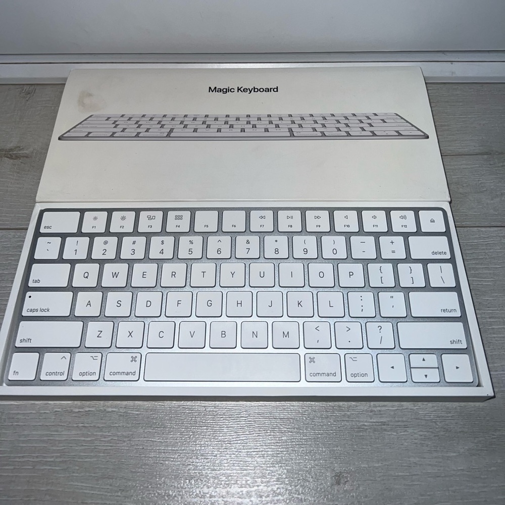 Apple Magic Keyboard